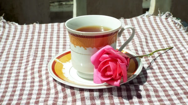 Gül çiçek çay Kupası