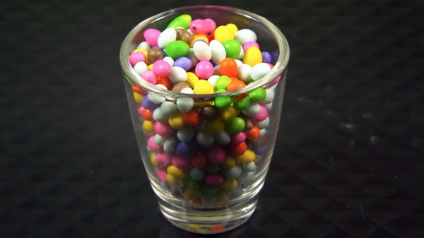 Süßigkeiten im Glas — Stockfoto