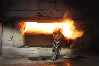 Fırında ısıtma malzemeleri.