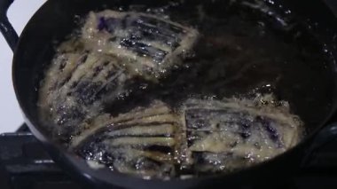 Patlıcan temposunun kızarma görüntüsü