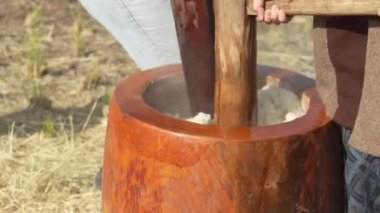 Mochi 'ye vurmanın görüntüsü