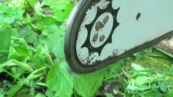 Chainsaw Blade spinnen, Close Up — Stockvideo