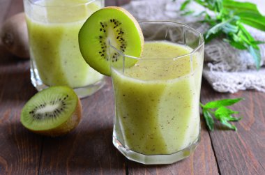 sağlıklı kivi smoothie