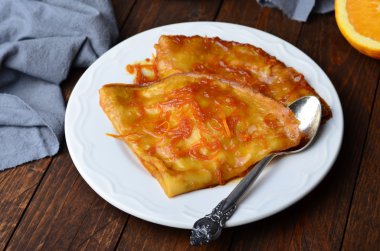 Krep Suzette, portakal soslu krep