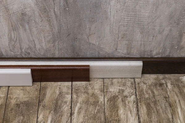 Ahşap Süpürgelik panoları