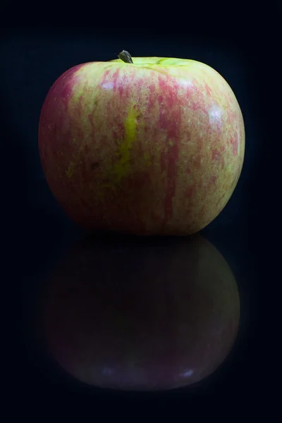 Äpple — Stockfoto