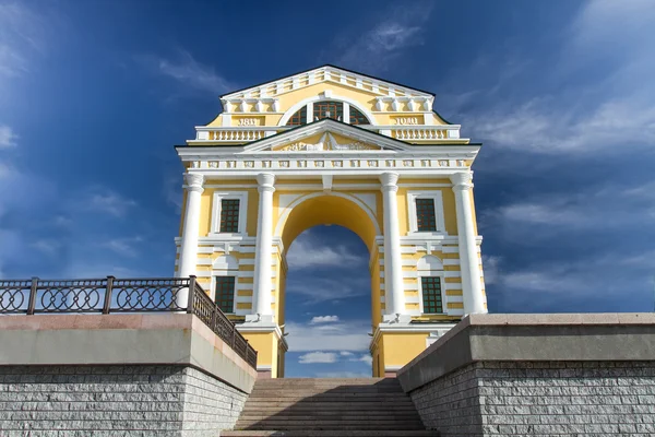 Anıt "Moskova Gate". Irkutsk kent. — Stok fotoğraf