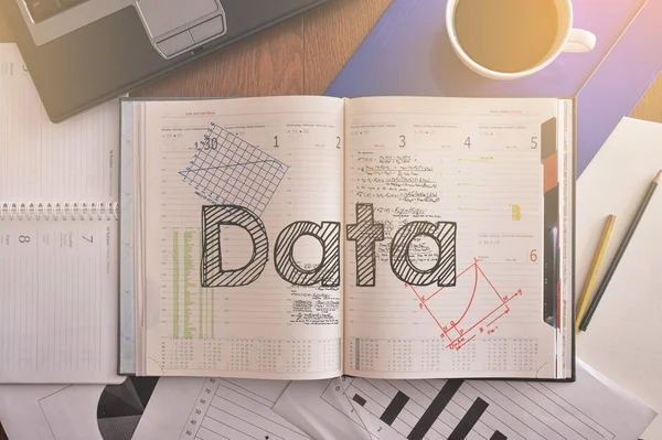 Szöveg adat a kávét és néhány papírt, ezen a környéken: tábla notebookot — Stock Fotó