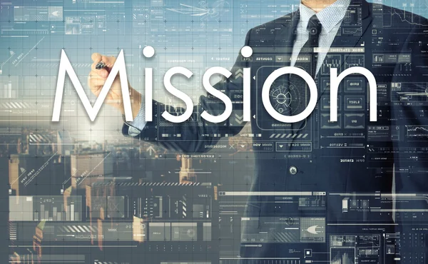 Businessman écriture Mission sur écran virtuel — Photo