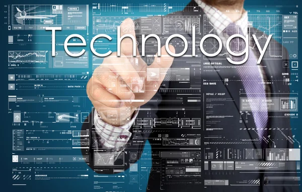 El empresario está pulsando el botón en la pantalla táctil: Tecnología — Foto de Stock