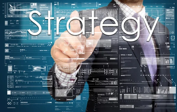 El empresario está presionando el botón en la pantalla táctil: Estrategia — Foto de Stock