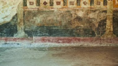 POMPEII (Pompei), İtalya, 14 APRIL 2024 - Jason ve Pelias 'ın Büyük Altın Küpler Salonu' ndaki tabloları (Casa degli Amorini Dorati), Pompeii, Napoli, Campania, İtalya