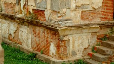 POMPEII (Pompei), İtalya, 14 APRIL 2024 - Isis Tapınağı (Tempio di Iside), Pompeii, Napoli, Campania, İtalya, M.S. 79 yılında Vesuvius tarafından gömülen antik Roma kenti