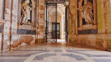 MAFRA, Portekiz, 15 Mayıs 2024 - Mafra Sarayı, veya Saray-Manastırı, Lizbon, Portekiz, barok ve neoklasik tarzda, UNESCO Dünya Mirası