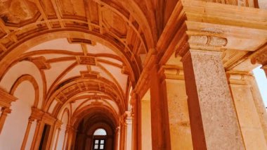 TOMAR, Portekiz, 14 Mayıs 2024 - 12. yüzyıldan kalma Tapınak Manastırı ve Tomar, Leiria, Portekiz 'deki İsa' nın Şövalyeleri 'ne ev sahipliği yaptı.