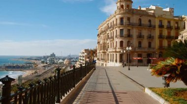 TARRAA, 2023 dolaylarında İspanya 'nın kuzeydoğusundaki Tarragona kıyı şehri Balco del Mediterrani' de görüldü.