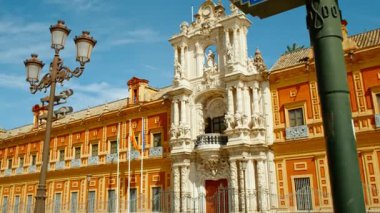 Palacio de San Telmo, Seville, Endülüs, İspanya. Karmaşık görünüşlü bir barok sarayı, eski kraliyet konutu, şimdi bölgesel yönetime ev sahipliği yapıyor.