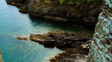 Yazın en popüler tatil beldelerinden biri olan Devon, İngiltere 'deki Dartmouth tatil beldesinin çekimleri yapılıyor.