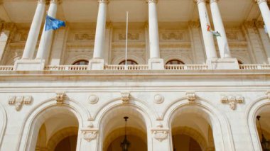 LISBON, takriben 2022 - Portekiz Parlamentosu 'nun ya da Portekiz Cumhuriyeti Meclisi' nin evi olan Palacio de Sao Bento Sarayı 'nın Lizbon, Portekiz' de kuruluşu