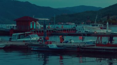 Mavi Tuna - Akşam Sinematik Shot