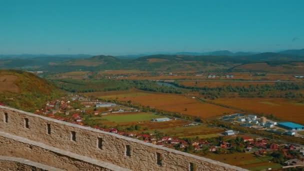 Panoramablick auf deva von der antiken zitadelle in romanien — Stockvideo