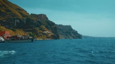 Santorini Yunan Adası bir Akdeniz gezisinde kalkış