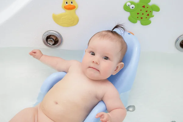 Newborn baby bathe and swim — Stock Photo, Image