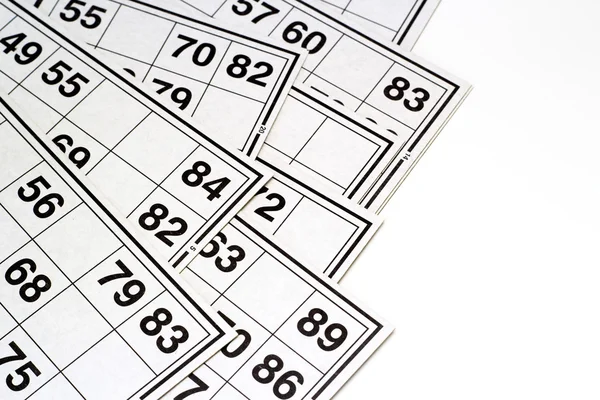 Trä kaggar och kort för lotto eller bingo spel — Stockfoto