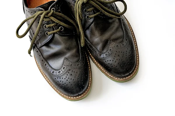 Chaussures en cuir pour hommes sur fond blanc — Photo