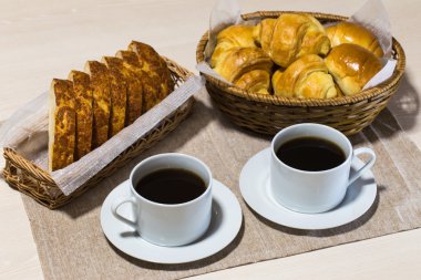 ekmek ve kahve