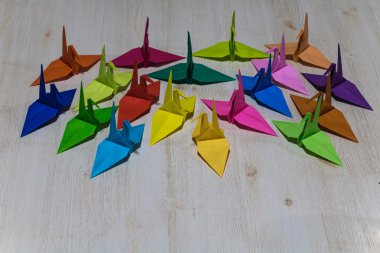 Bir vinç kağıt katlama