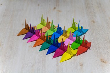 Bir vinç kağıt katlama