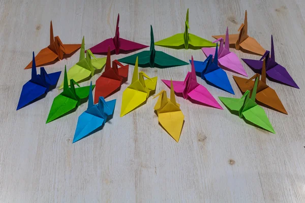 Bir vinç kağıt katlama