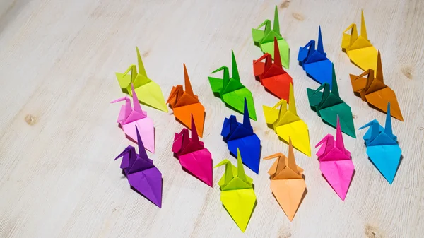 Bir vinç kağıt katlama