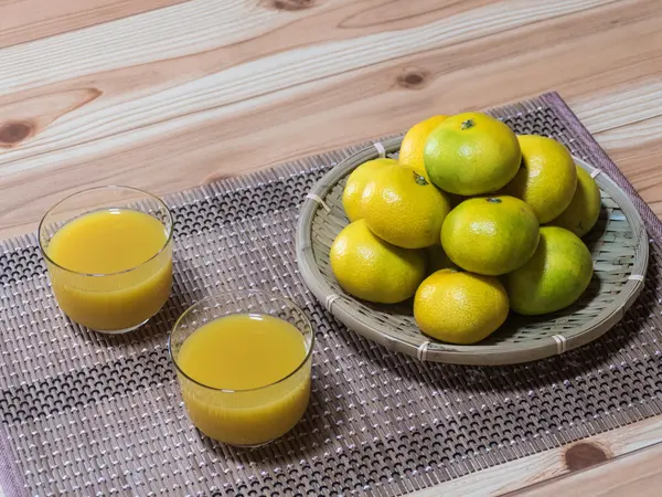 Good orange and orange juice — Stock Photo, Image