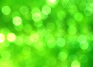 Damlacıkları gelen bokeh etkisi yaprak yeşil