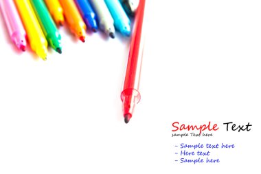 renkli işaretleyicileri kalemler