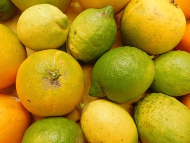 meyve yemek mutfakta