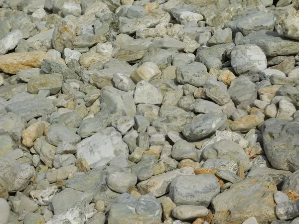 Rocas y piedras en campaña al aire libre — Foto de Stock