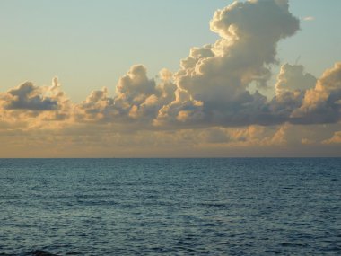 deniz ve dalgalar açık havada