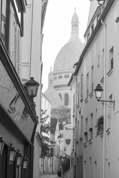 Sacre Coeur Bazilikası'na.