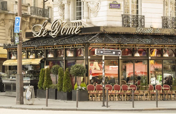 Rstaurant Le Dome, Paris, Frankrike. — Stockfoto