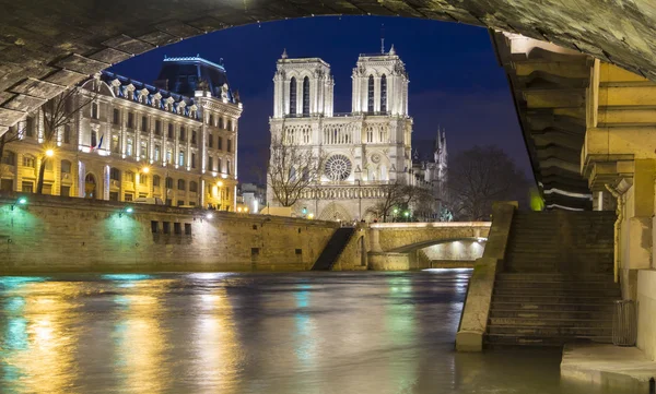 Notre Dame katedrális, Párizs, Franciaország. — Stock Fotó