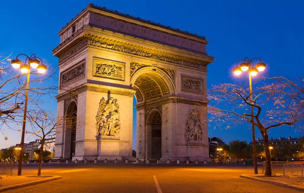 O Arco do Triunfo, Paris, França . — Fotografia de Stock