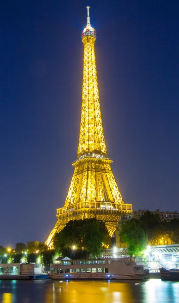 Wieża Eiffla w nocy, Paryż, Francja. — Zdjęcie stockowe