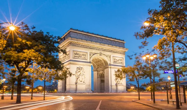 The Triumphal Arch at night, Paris. — Stock Photo, Image