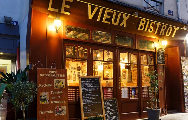 París Francia Octubre 2020 Vieux Bistro Pequeño Encantador Restaurante Situado — Foto de Stock