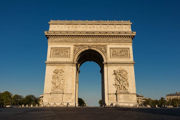 Der triumphale bogen, paris, frankreich. — Stockfoto