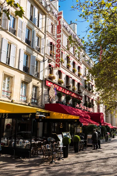 De Frans restaurant "Au pied de cochon" — Stockfoto