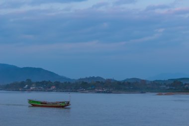 Akşam saatlerinde Mekong Riverside